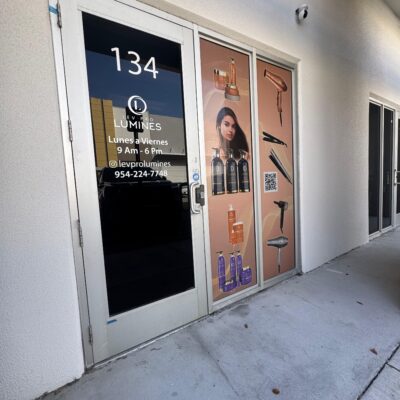 Window display Microperforated for outdoor use